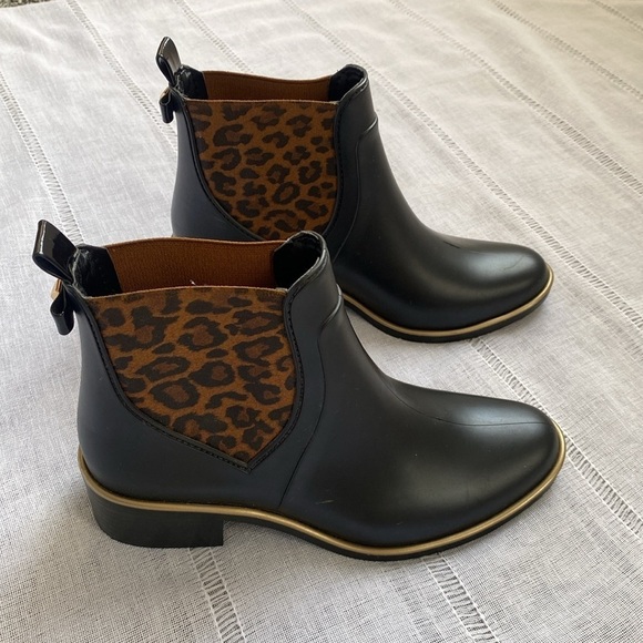 Kate Spade Sedgewick Domina Leopard Print Chelsea Ankle Boots. - Picture 10 of 11